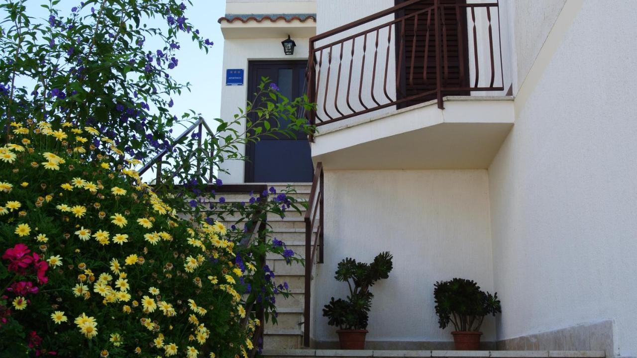 Bellapp Apartment Vrsar Exterior foto